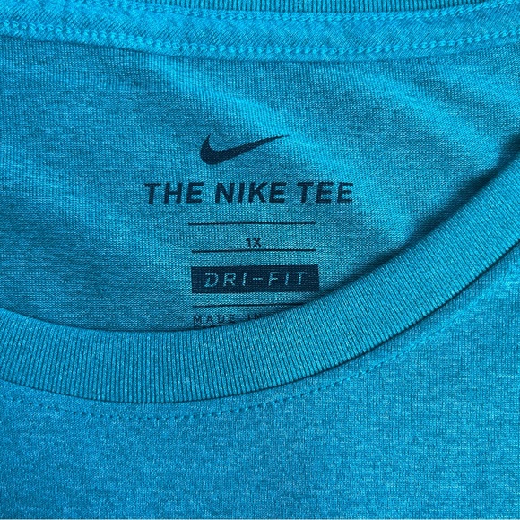 NWOT • Nike • Dri-Fit • T-Shirt • Teal Green - Picture 4 of 6